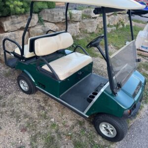 2006 Club Car DS 48V electric golf cart w/ charger, lights!