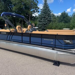 2026 Landau 25’ Signature Tritoon w/ 350hp, brutus logs,premium sound